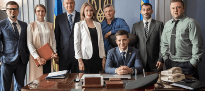 В преддверии выборов на Украине - Зеленский или Порошенко?